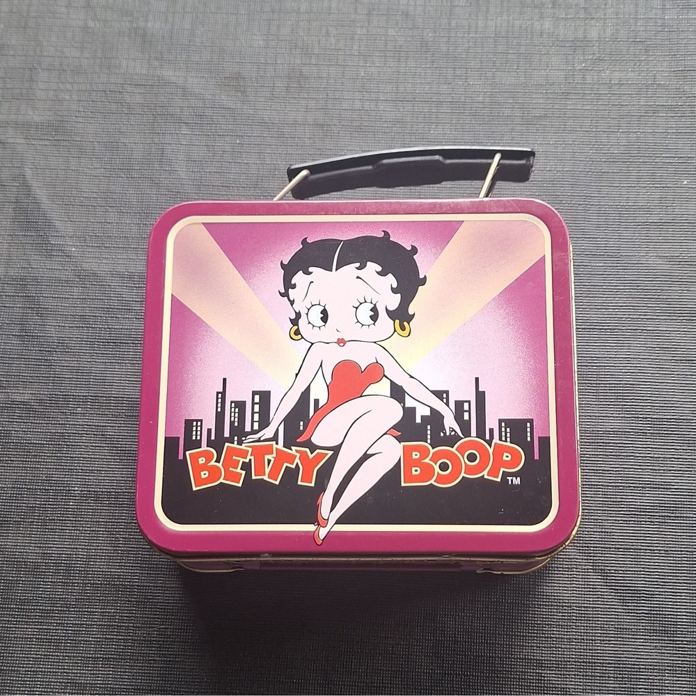 Vintage 1997 Betty Boop Mini Lunch Box Metal Hinged Tin Purple 5x6 Inch